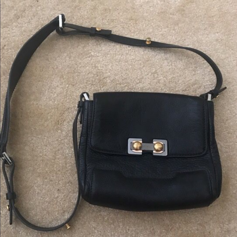 Marc Jacobs black leather purse